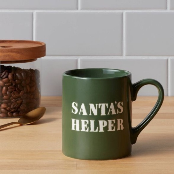 Santa's Helper Christmas Mugs Threshold